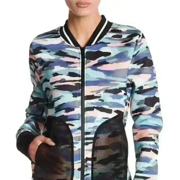 NWT $108 C&C California Womens L Camo Scuba Jacket - Picture 1 of 3